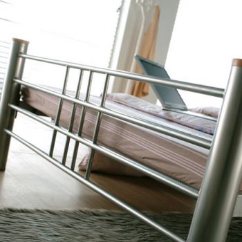 met bed frame